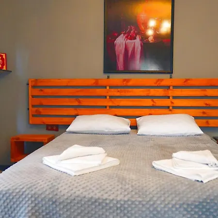 Alpha Stone House Hotel *