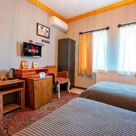 Szálloda Alpha Stone House 4*