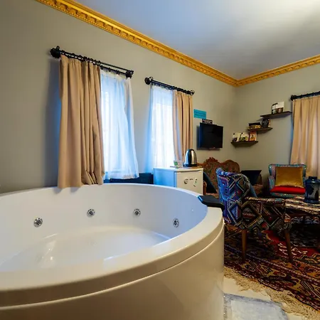 Hotel Alpha Stone House