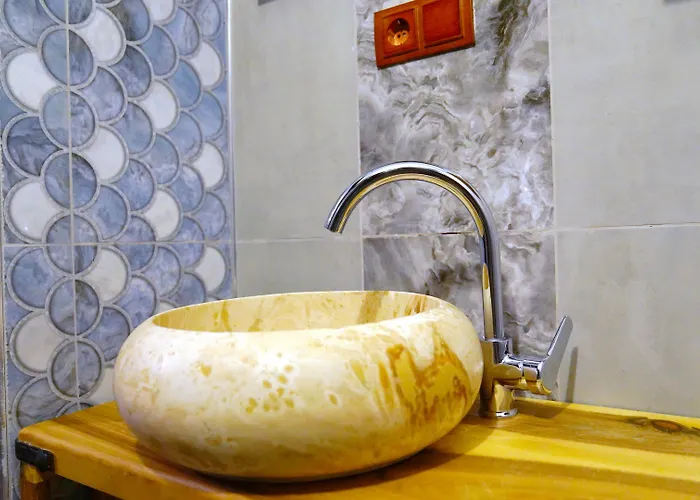 Alpha Stone House 호텔